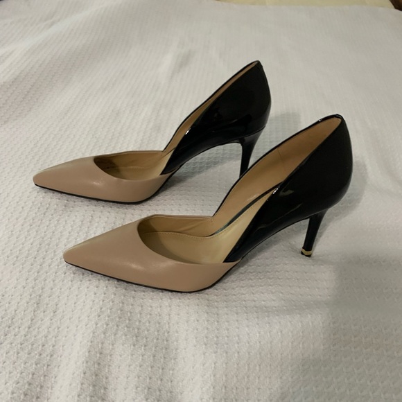 Michael Kors Shoes - Michael Kors beige/black high heels